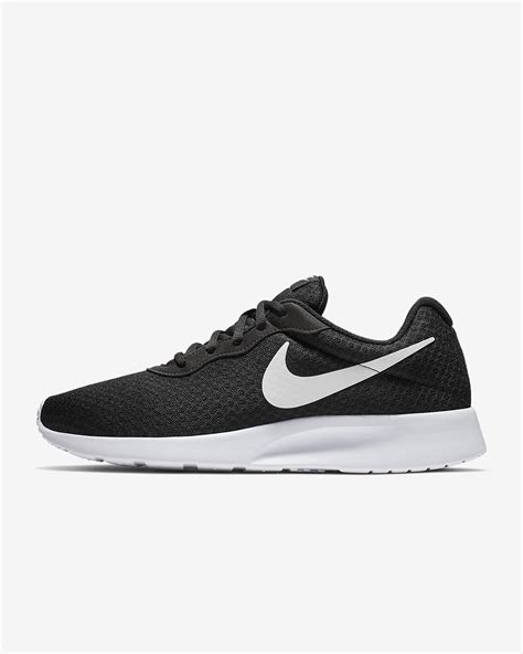 nike tanjun shoes